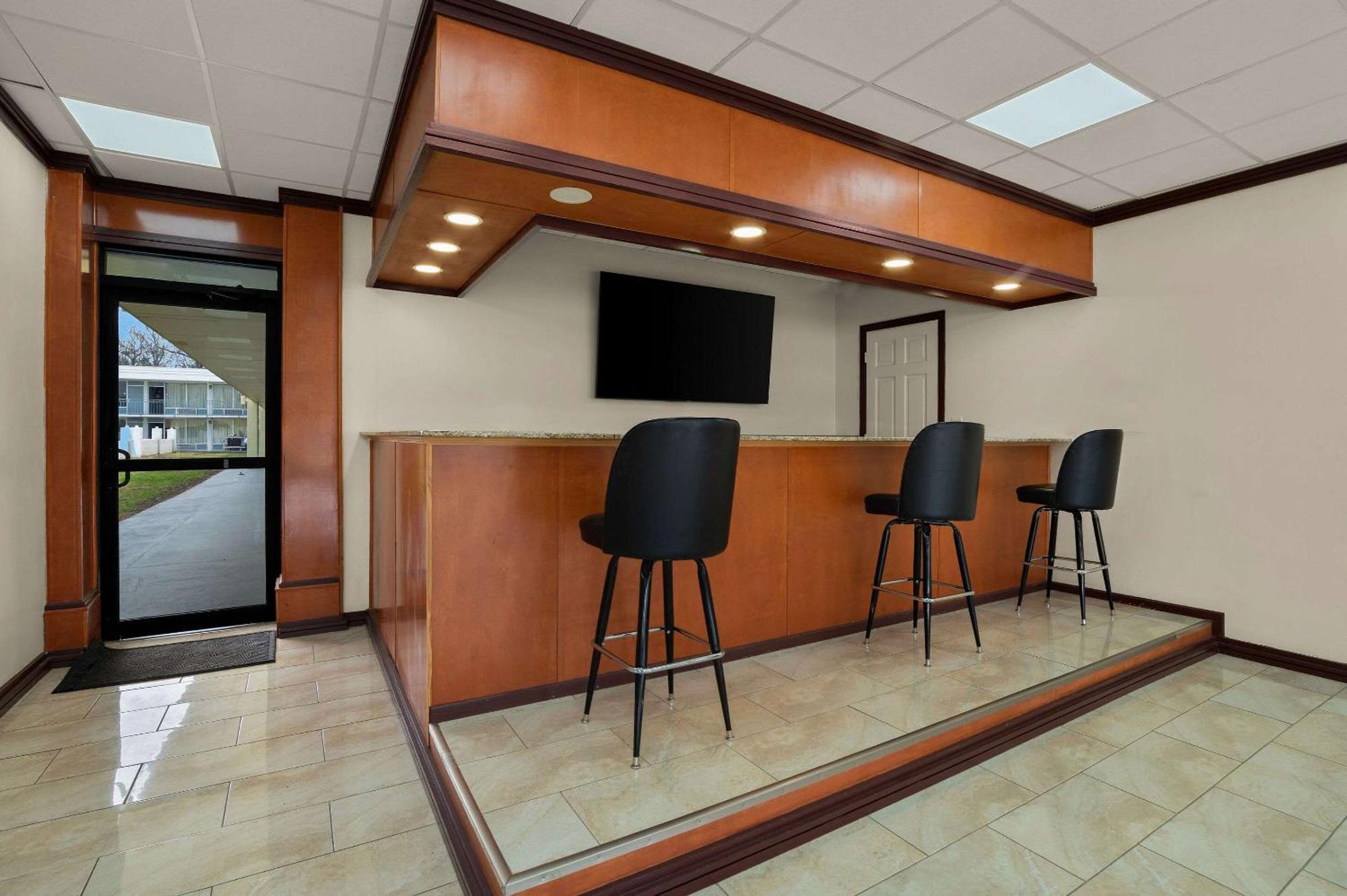 Econo Lodge Yemassee Esterno foto